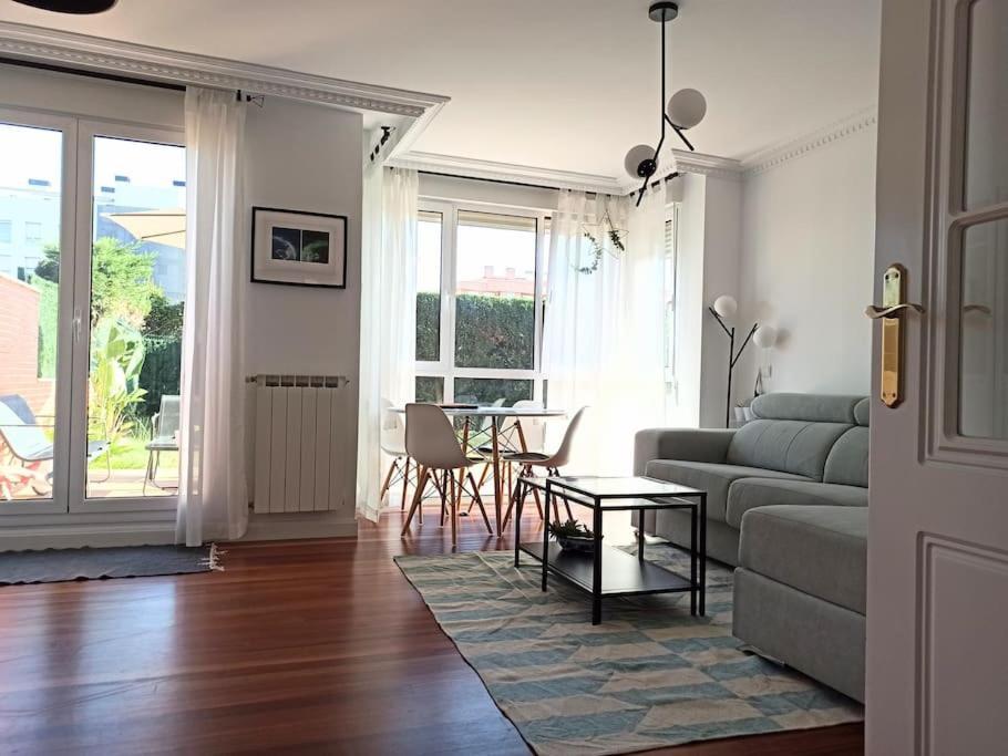 Bajo Con Jardin Privado Apartment Santander Ngoại thất bức ảnh