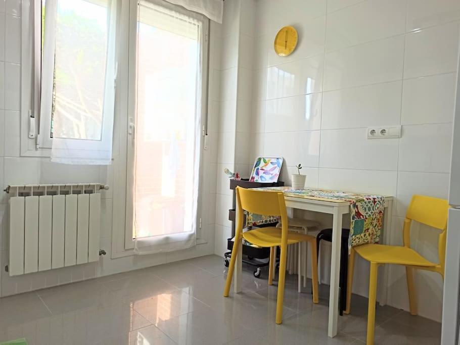 Bajo Con Jardin Privado Apartment Santander Ngoại thất bức ảnh
