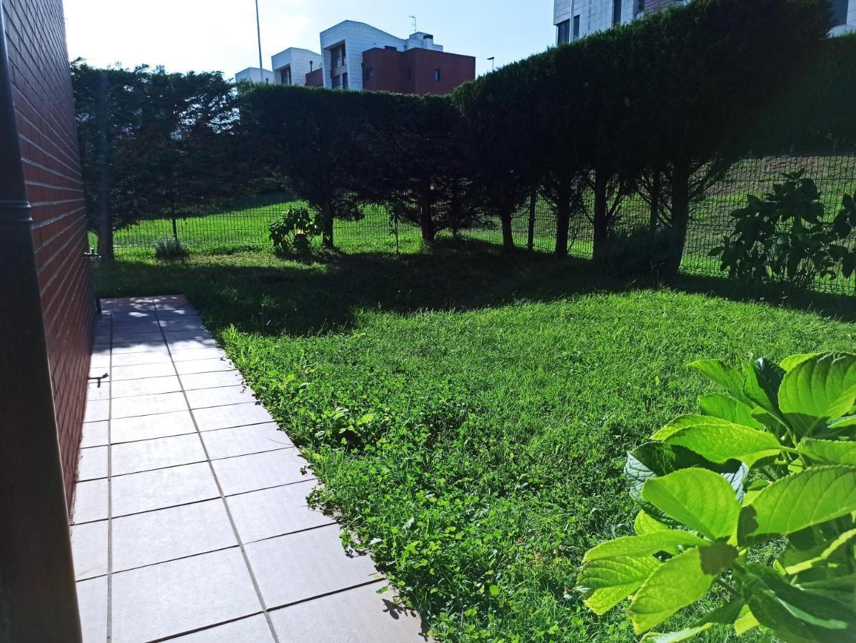 Bajo Con Jardin Privado Apartment Santander Ngoại thất bức ảnh