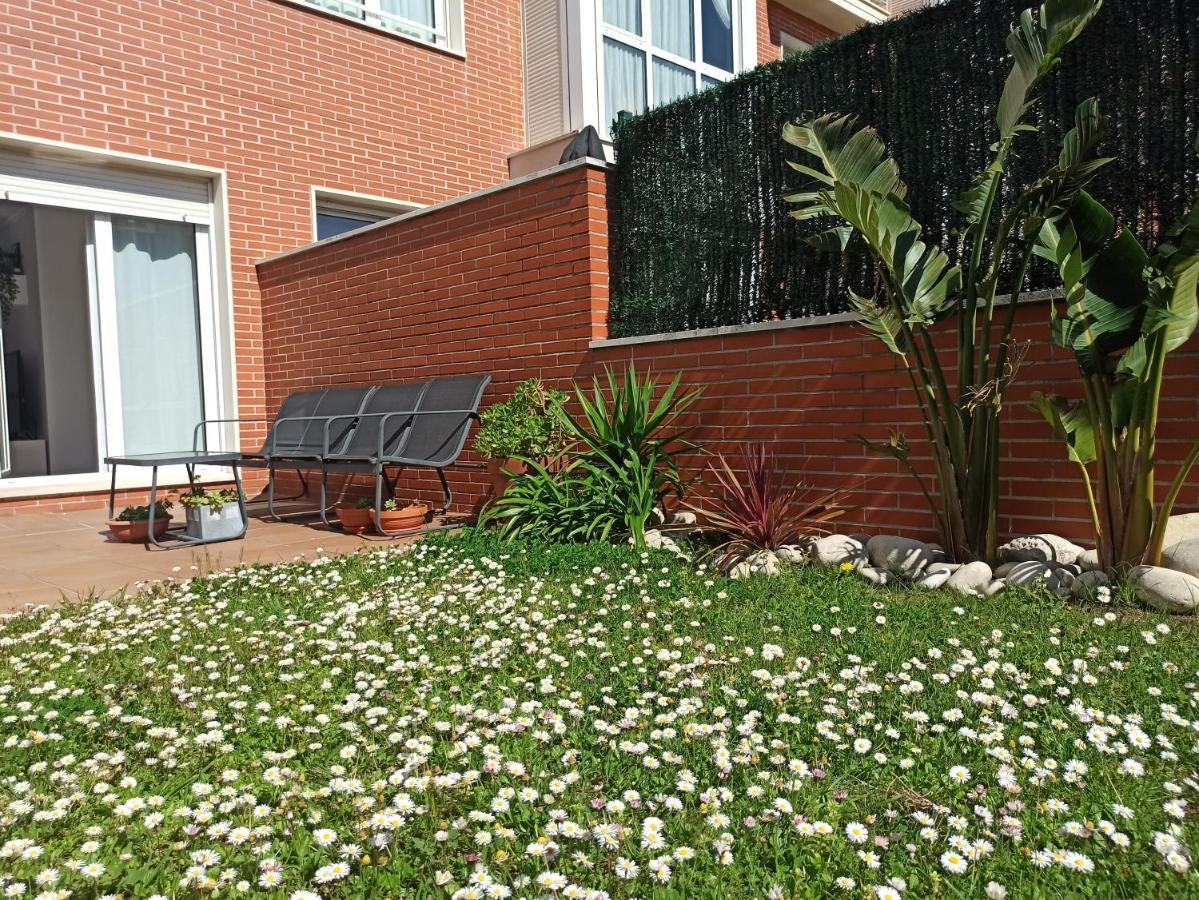 Bajo Con Jardin Privado Apartment Santander Ngoại thất bức ảnh